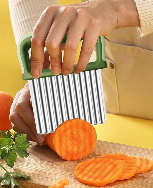 Vegetable Cutter With Finger Protection for Cutting